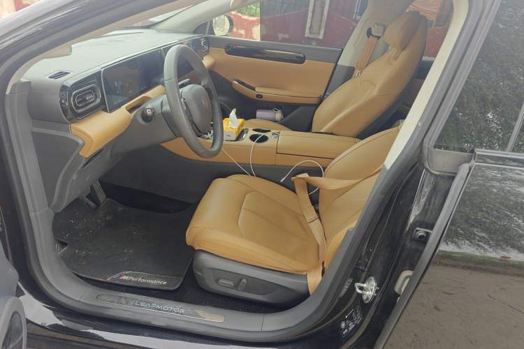 Used Leapmotor C01 2024 Pure Electric 525 Luxury Edition Left Front Seat