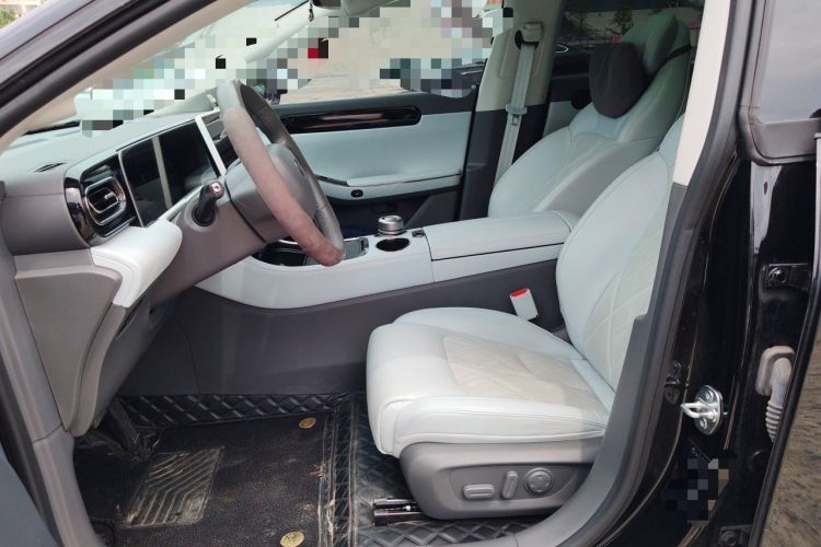 Used Leapmotor C01 2024 Range-Extended 316 Deluxe Edition Left Front Seat