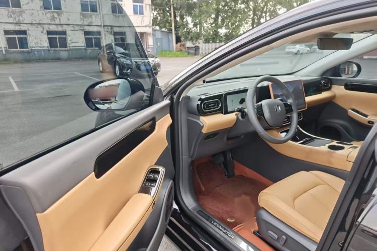 Used Leapmotor C01 2024 Range-Extended 216 Luxury Edition Left Front Seat