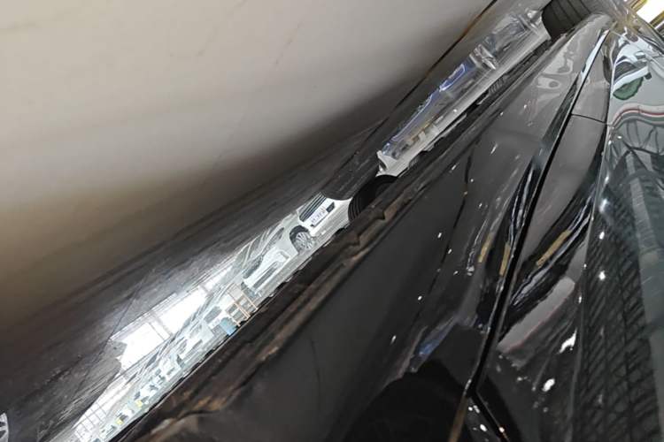 Used Leapmotor C01 2024 Pure Electric 525 Smart Drive Edition Left Side Sill