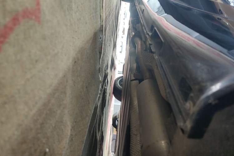 Used Leapmotor C01 2024 Range-Extended 216 Luxury Edition Left Side Sill