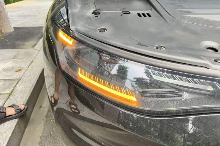 Used Leapmotor C01 2024 Pure Electric 525 Smart Drive Edition Right Front Headlight