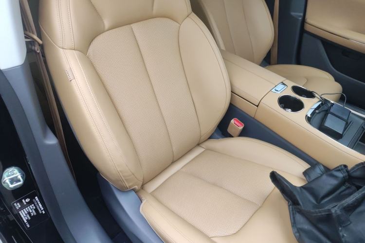 Used Leapmotor C01 2024 Pure Electric 525 Luxury Edition Right Front Seat