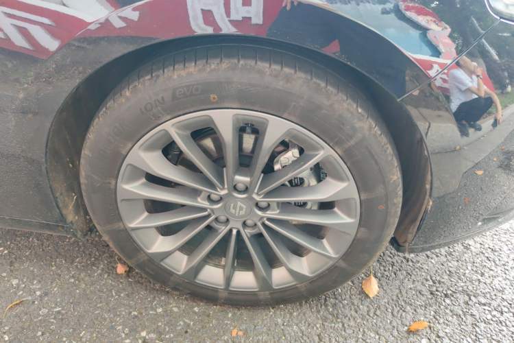 Used Leapmotor C01 2024 Range-Extended 216 Luxury Edition Right Front Wheel Hub