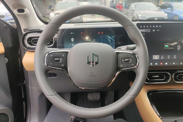 Used Leapmotor C01 2024 Pure Electric 525 Luxury Edition Steering Wheel