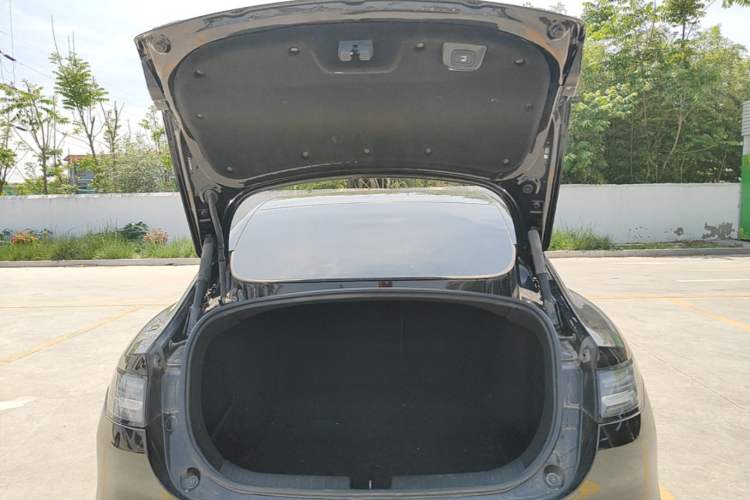 Used Leapmotor C01 2024 Pure Electric 525 Smart Drive Edition Trunk
