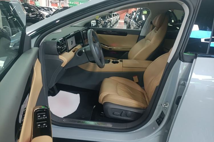 Used Leapmotor C01 2024 Pure Electric 525 Luxury Edition Driver Seat