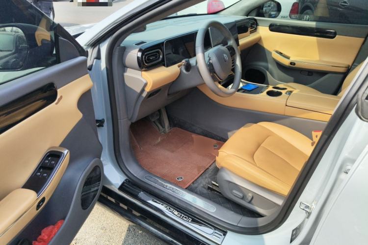 Used Leapmotor C01 2024 Range-Extended 216 Luxury Edition Driver Seat