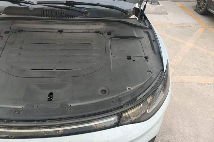 Used Leapmotor C01 2024 Pure Electric 525 Luxury Edition Engine Bay Left