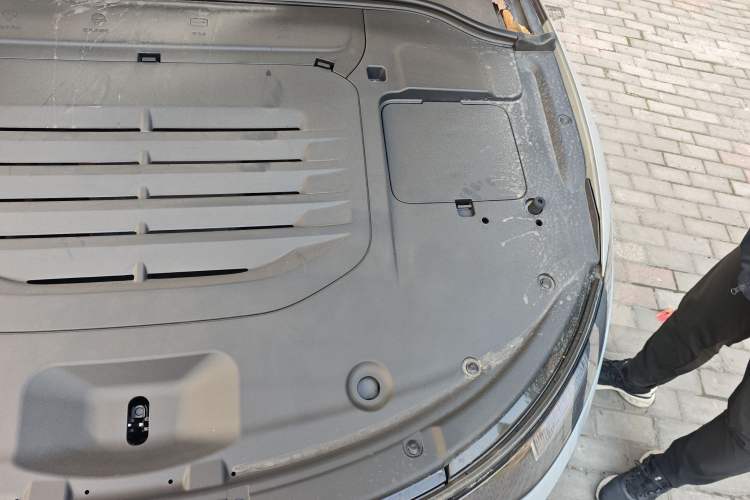 Used Leapmotor C01 2024 Pure Electric 525 Luxury Edition Engine Bay Left