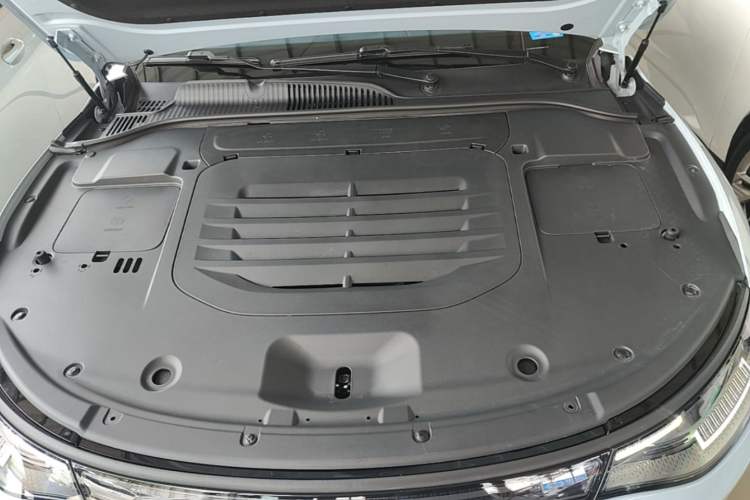 Used Leapmotor C01 2024 Pure Electric 525 Luxury Edition Engine Bay