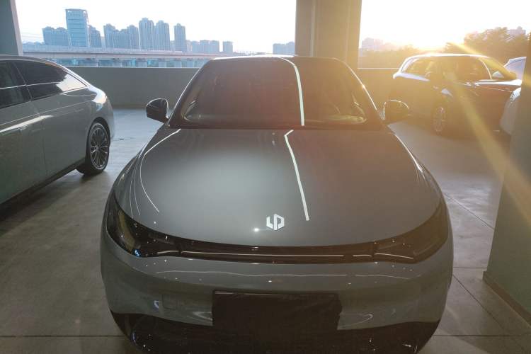 Used Leapmotor C01 2024 Pure Electric 525 Luxury Edition Front