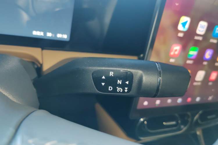 Used Leapmotor C01 2024 Pure Electric 525 Luxury Edition Gear Lever