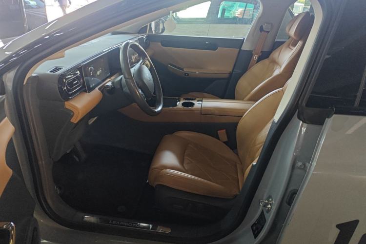 Used Leapmotor C01 2024 Pure Electric 525 Luxury Edition Left Front Seat