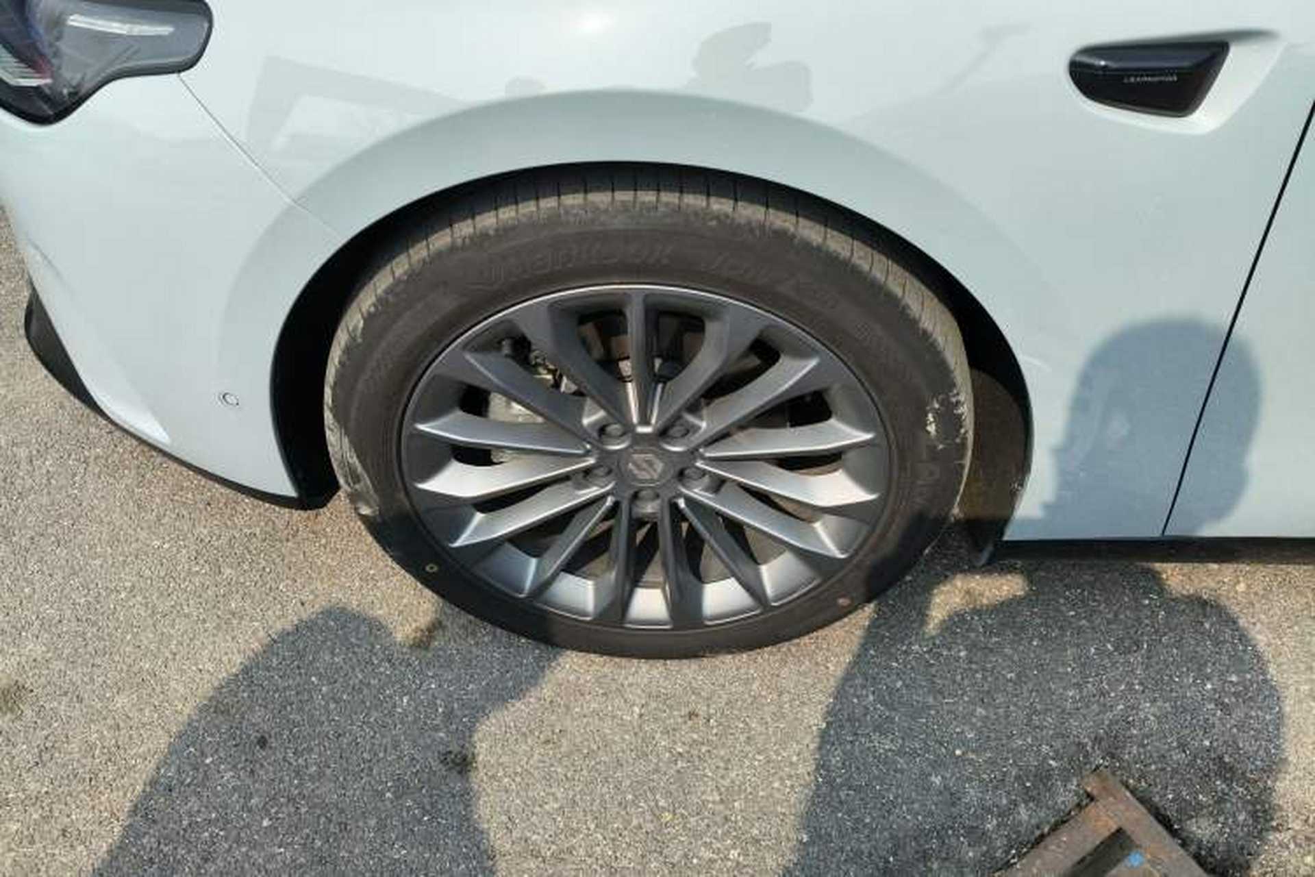 Used Leapmotor C01 2024 Range-Extended 216 Luxury Edition Left Front Wheel Hub