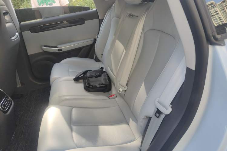 Used Leapmotor C01 2024 Pure Electric 525 Comfort Edition Left Rear Seat