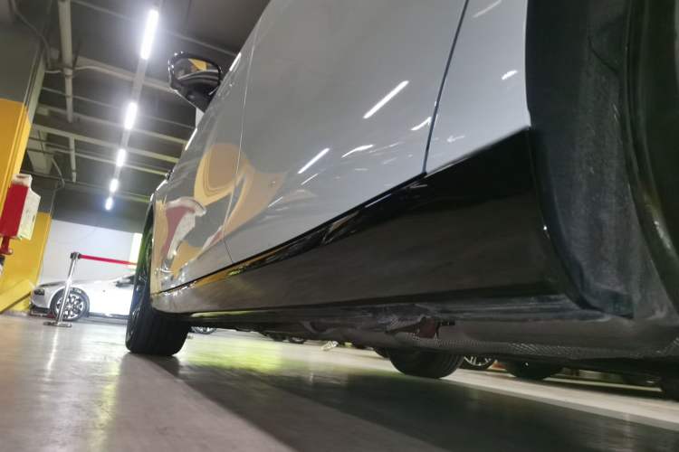 Used Leapmotor C01 2024 Range-Extended 216 Comfort Edition Left Side Sill