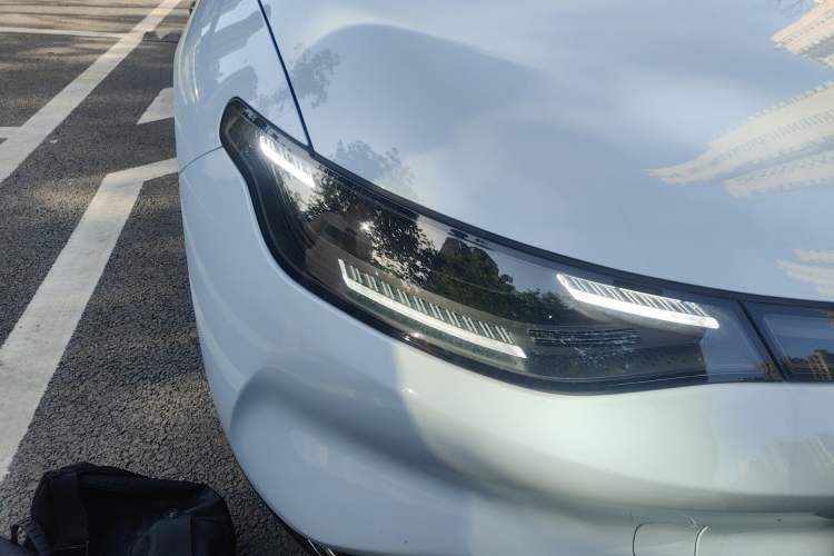 Used Leapmotor C01 2024 Pure Electric 525 Comfort Edition Right Front Headlight