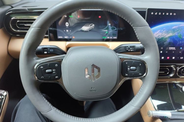 Used Leapmotor C01 2024 Pure Electric 525 Luxury Edition Steering Wheel