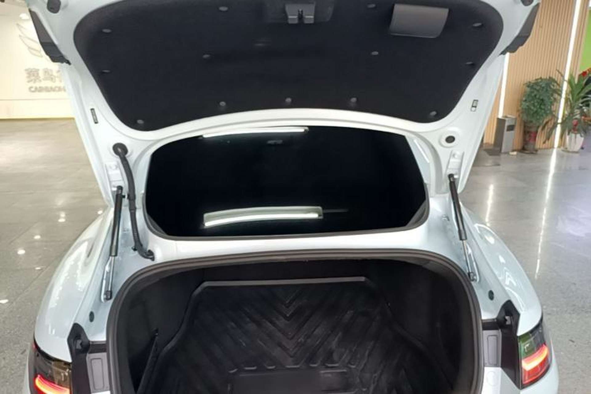 Used Leapmotor C01 2024 Pure Electric 525 Comfort Edition Trunk