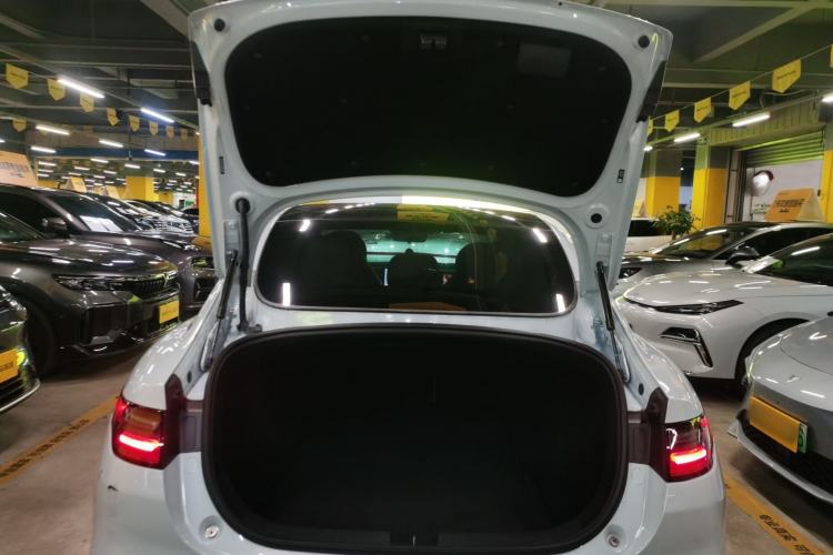 Used Leapmotor C01 2024 Range-Extended 216 Comfort Edition Trunk