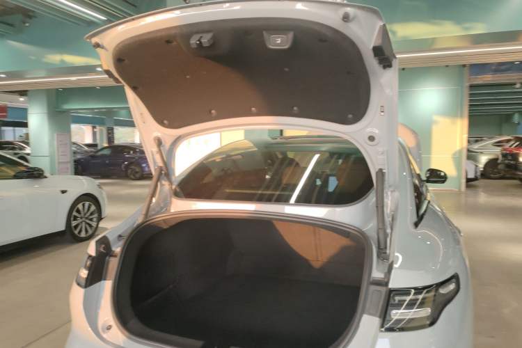 Used Leapmotor C01 2024 Pure Electric 525 Luxury Edition Trunk