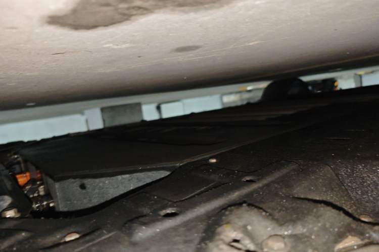Used Leapmotor C01 2024 Range-Extended 316 Deluxe Edition Chassis Front Right