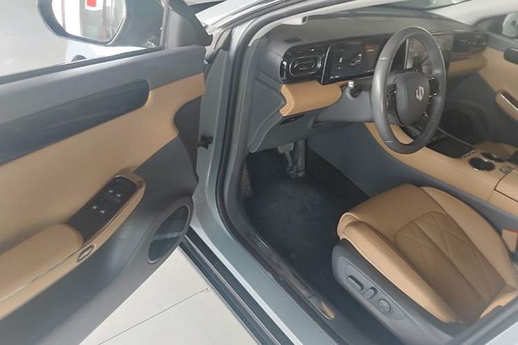 Used Leapmotor C01 2024 Pure Electric 525 Luxury Edition Driver Seat