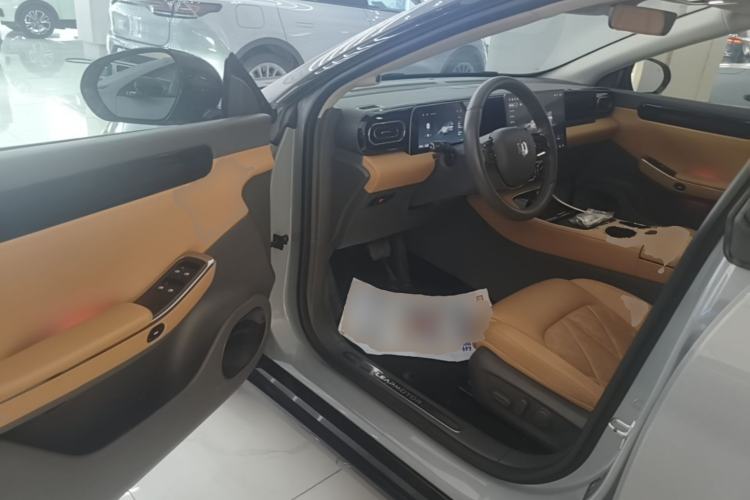 Used Leapmotor C01 2024 Pure Electric 525 Luxury Edition Driver Seat