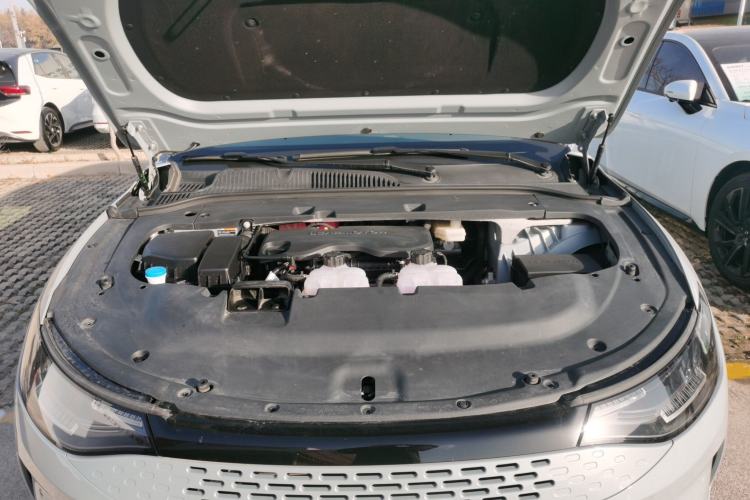 Used Leapmotor C01 2024 Range-Extended 316 Deluxe Edition Engine Bay