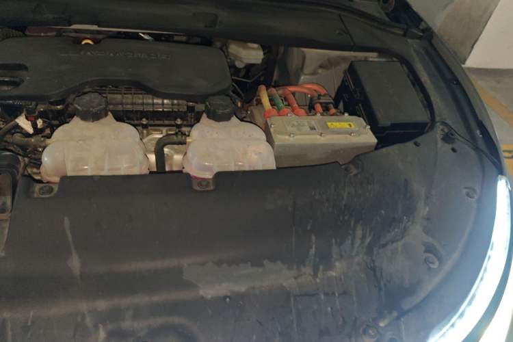 Used Leapmotor C01 2024 Range-Extended 316 Deluxe Edition Engine Bay Left