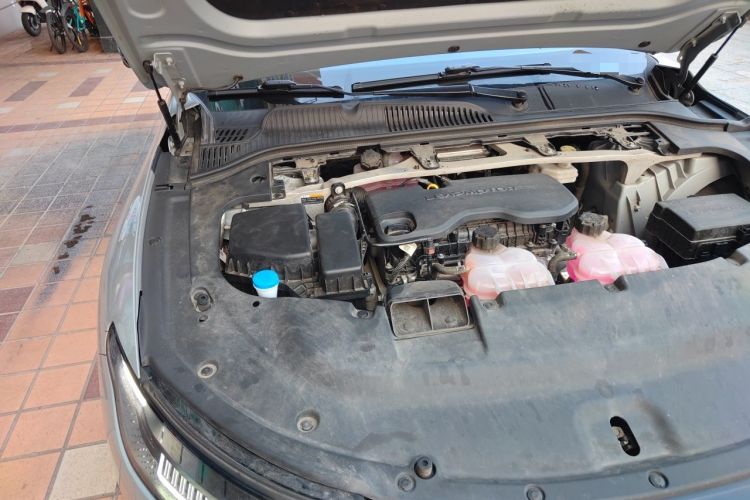 Used Leapmotor C01 2024 Range-Extended 316 Deluxe Edition Engine Bay Right