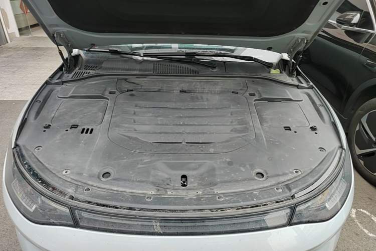 Used Leapmotor C01 2024 All-Electric 625 Deluxe Edition Engine Bay
