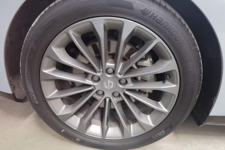 Used Leapmotor C01 2024 Pure Electric 525 Luxury Edition Exterior 4