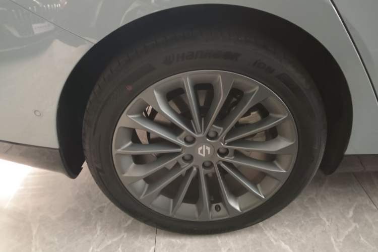 Used Leapmotor C01 2024 Pure Electric 525 Luxury Edition Exterior 8