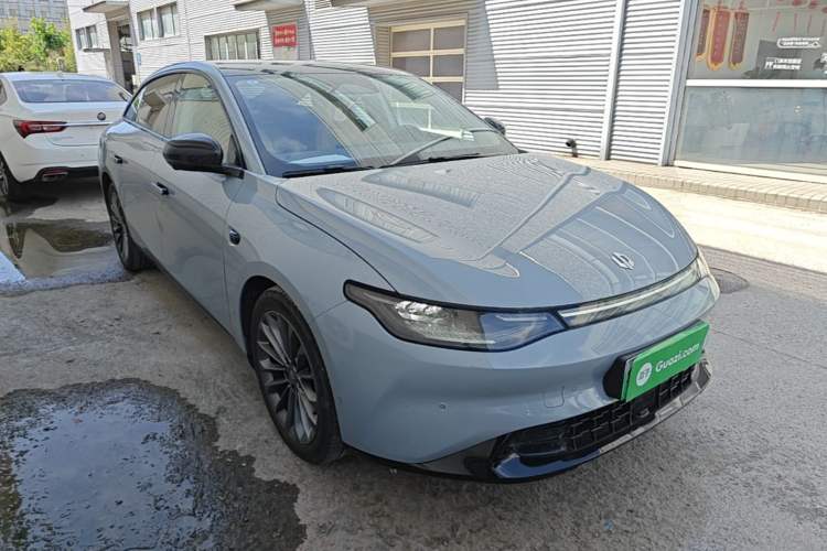 Used Leapmotor C01 2024 Pure Electric 525 Luxury Edition Front Right 45 Deg