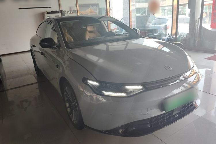 Used Leapmotor C01 2024 Pure Electric 525 Luxury Edition Front Right 45 Deg