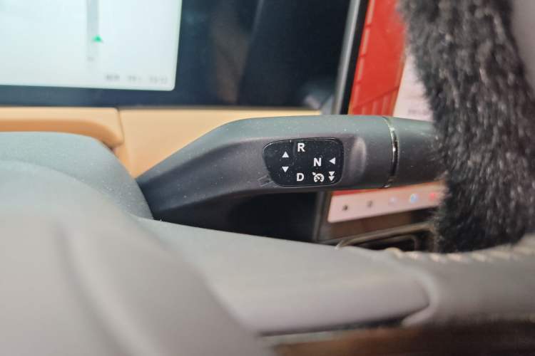 Used Leapmotor C01 2024 Pure Electric 525 Luxury Edition Gear Lever