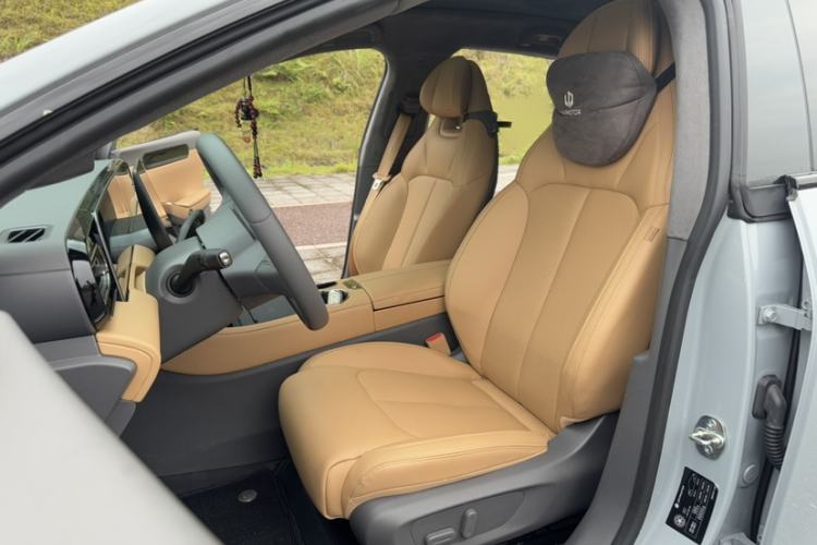 Used Leapmotor C01 2024 Pure Electric 525 Luxury Edition Interior 1