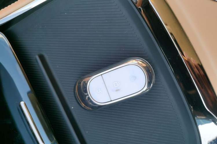 Used Leapmotor C01 2024 Range-Extended 316 Deluxe Edition Interior 1