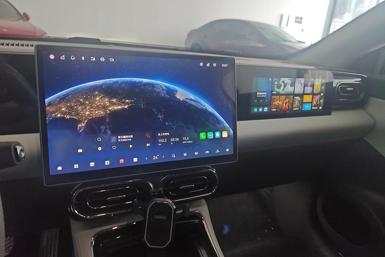 Used Leapmotor C01 2024 Pure Electric 525 Luxury Edition Interior 2