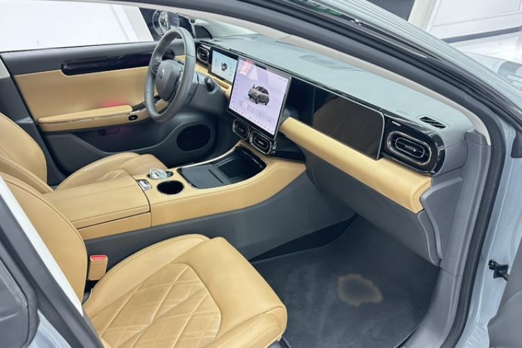 Used Leapmotor C01 2024 Pure Electric 525 Luxury Edition Interior 3