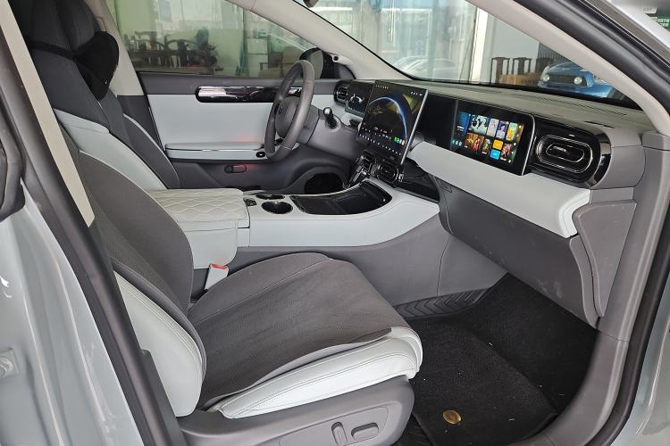 Used Leapmotor C01 2024 Pure Electric 525 Luxury Edition Interior 9
