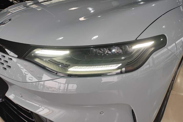 Used Leapmotor C01 2024 Range-Extended 316 Deluxe Edition Left Front Headlight