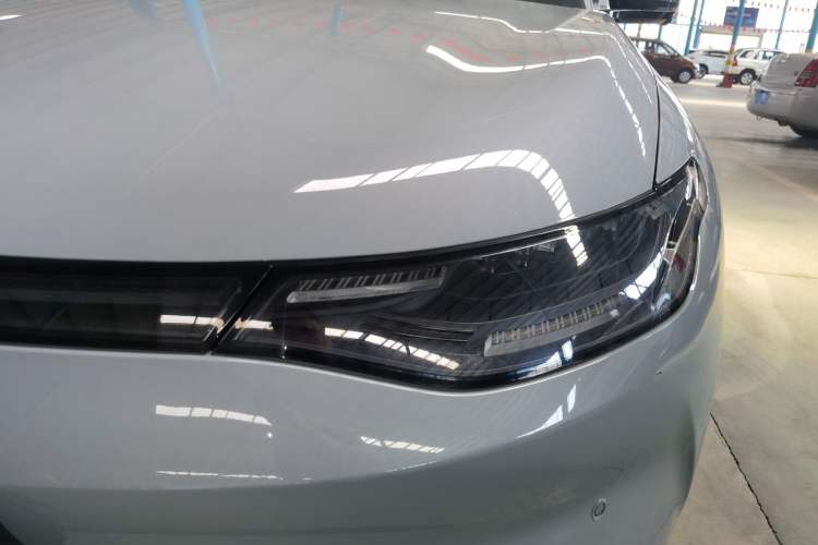 Used Leapmotor C01 2024 Pure Electric 525 Luxury Edition Left Front Headlight
