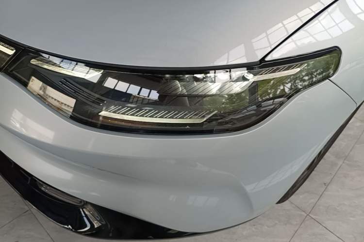 Used Leapmotor C01 2024 Pure Electric 525 Comfort Edition Left Front Headlight