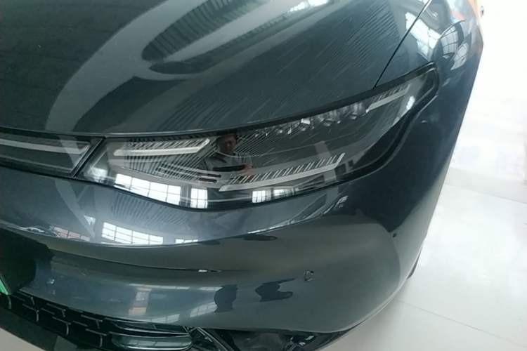 Used Leapmotor C01 2024 Pure Electric 525 Luxury Edition Left Front Headlight