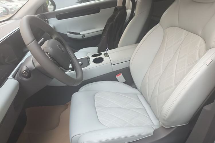 Used Leapmotor C01 2024 Range-Extended 216 Luxury Edition Left Front Seat