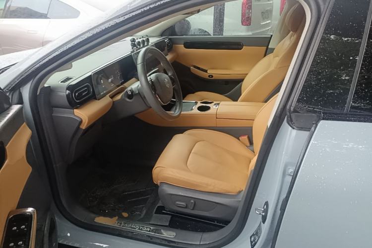 Used Leapmotor C01 2024 All-Electric 625 Deluxe Edition Left Front Seat