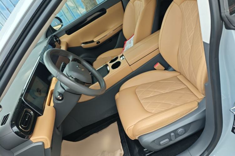 Used Leapmotor C01 2024 Pure Electric 525 Luxury Edition Left Front Seat